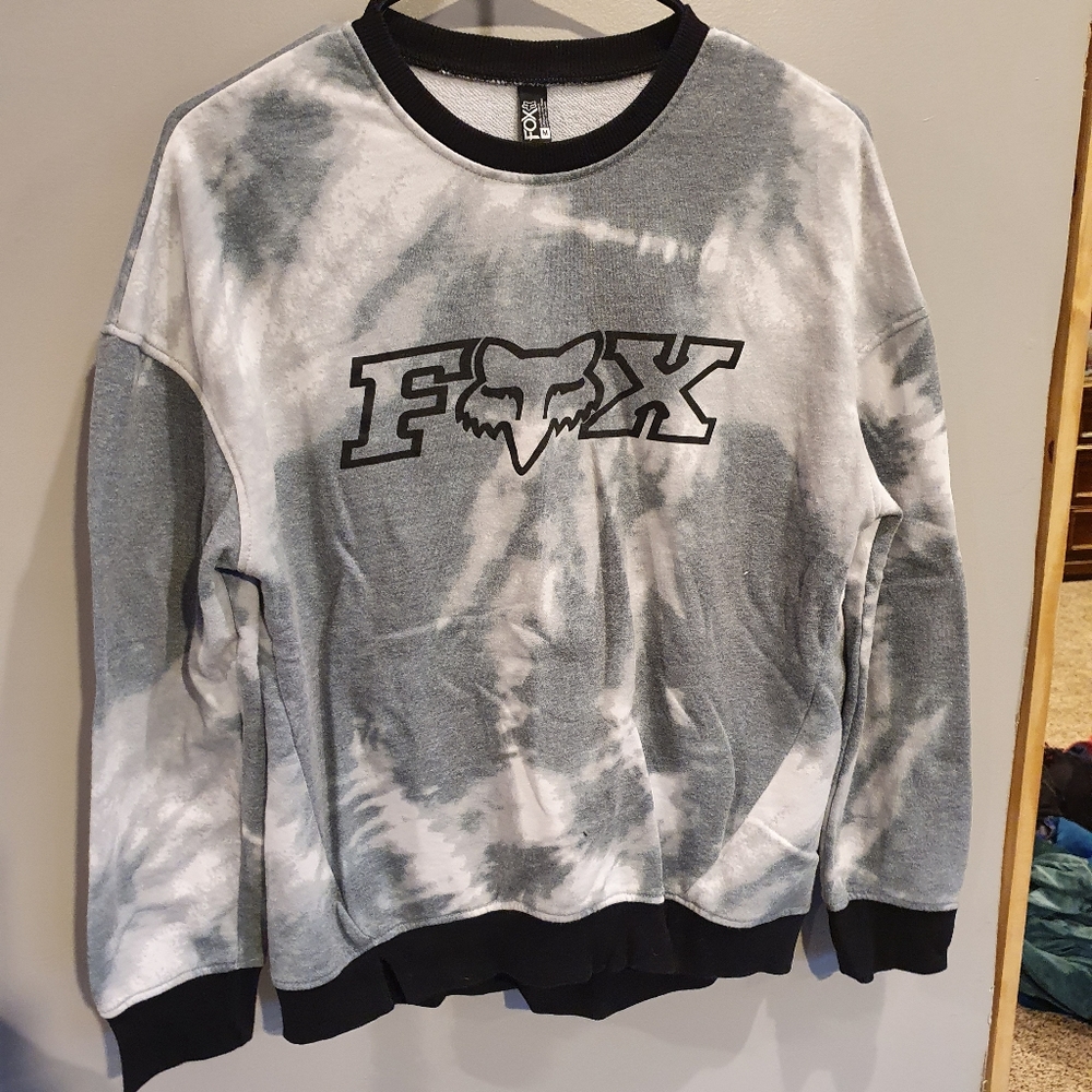 Fox sweatshirt